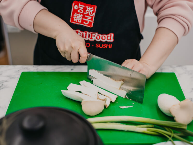 5 International Online Cooking Classes to Try at Home